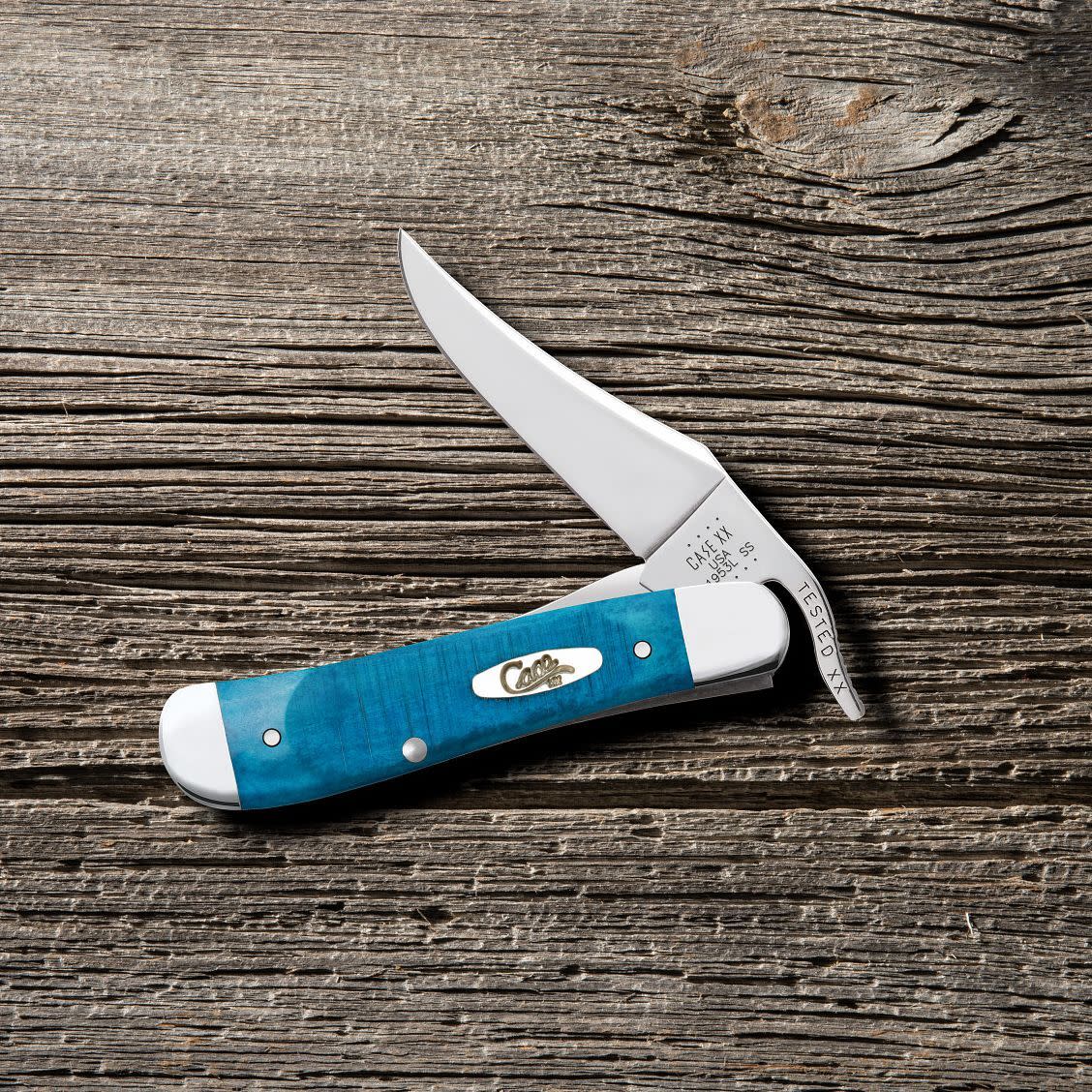 Sawcut Jig Caribbean Blue Bone RussLock®
