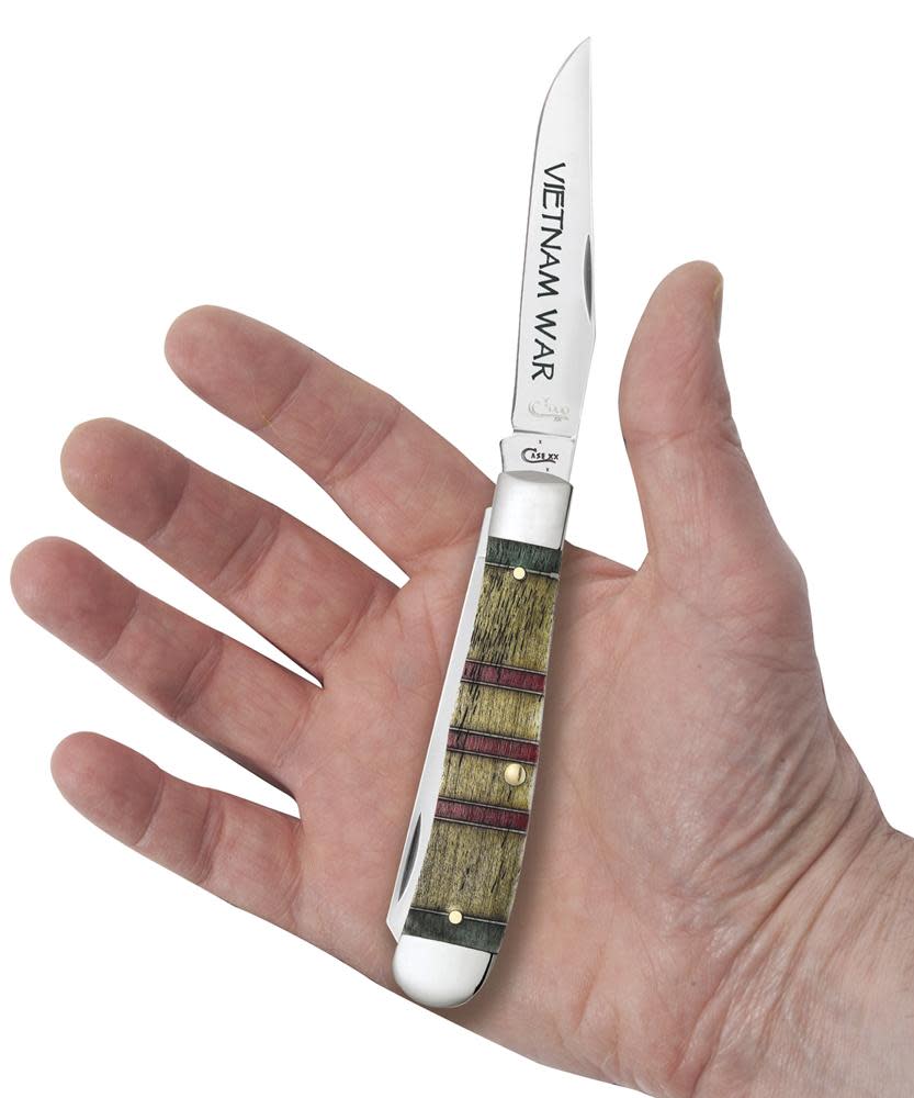 Vietnam War Gift Set Smooth Natural Bone with Green, Yellow and Red Color Wash Trapper in Jewel Box 5 Vietnam War Gift Set Smooth Natural Bone with Green, Yellow and Red Color Wash Trapper in Jewel Box